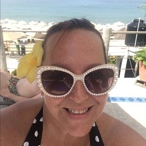 Meet your Posher, Tess